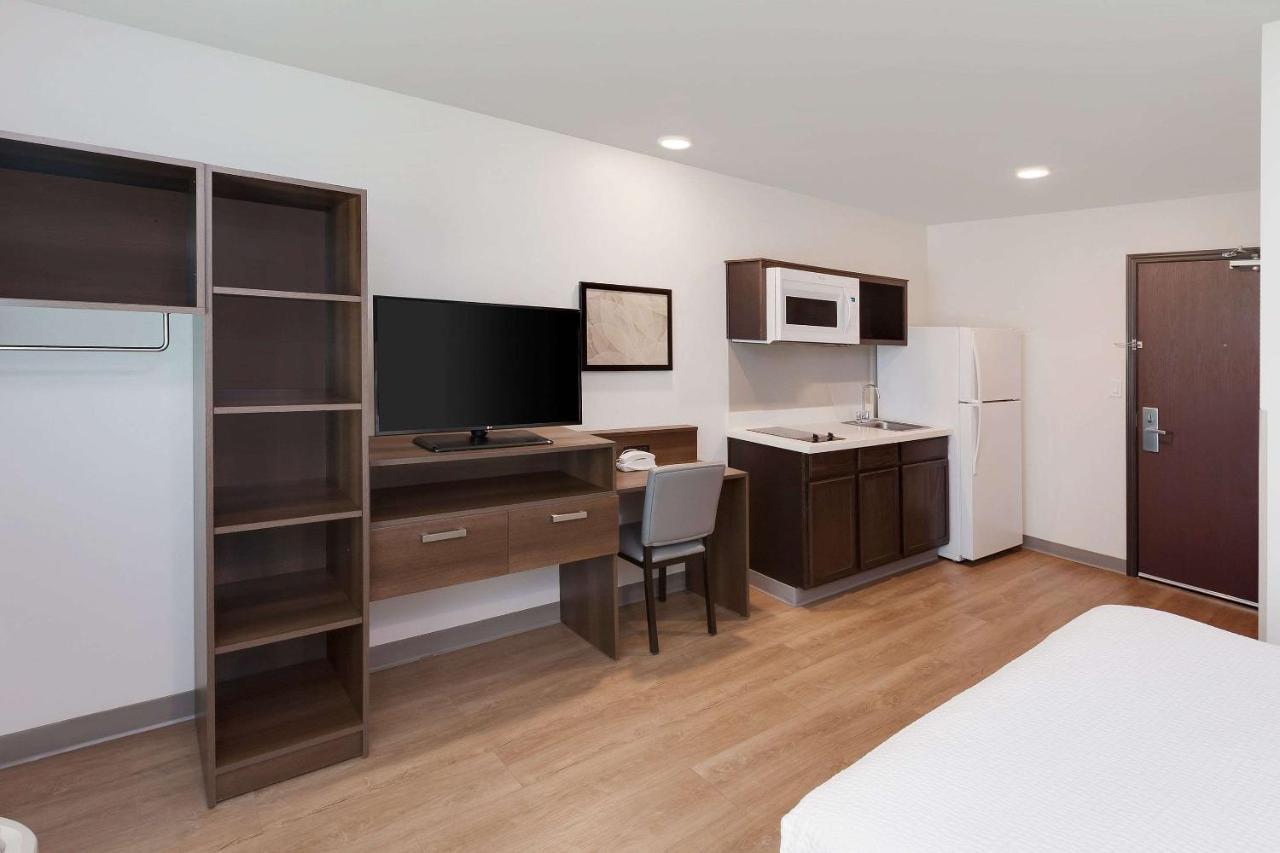 Woodspring Suites Bakersfield East Εξωτερικό φωτογραφία