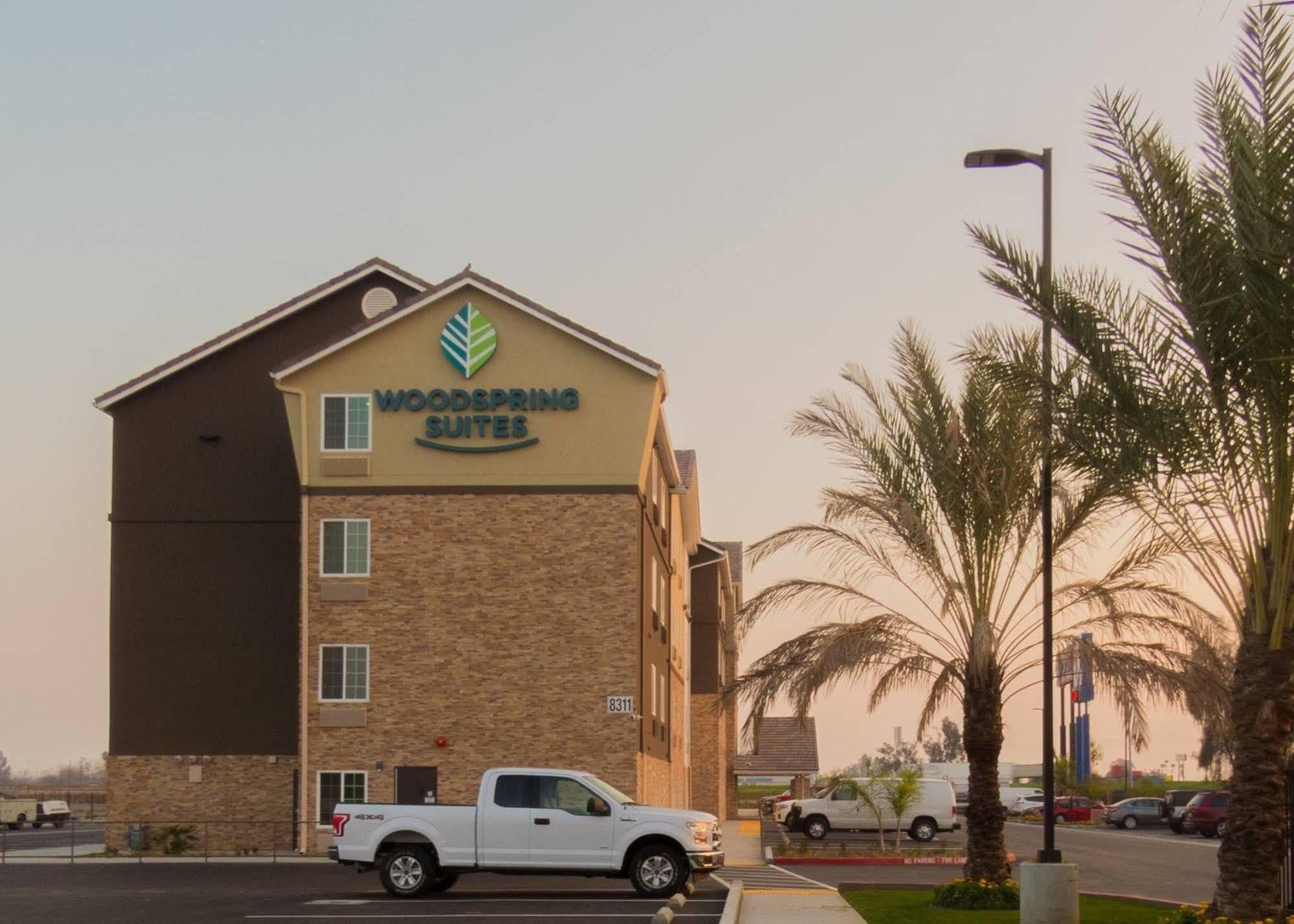 Woodspring Suites Bakersfield East Εξωτερικό φωτογραφία