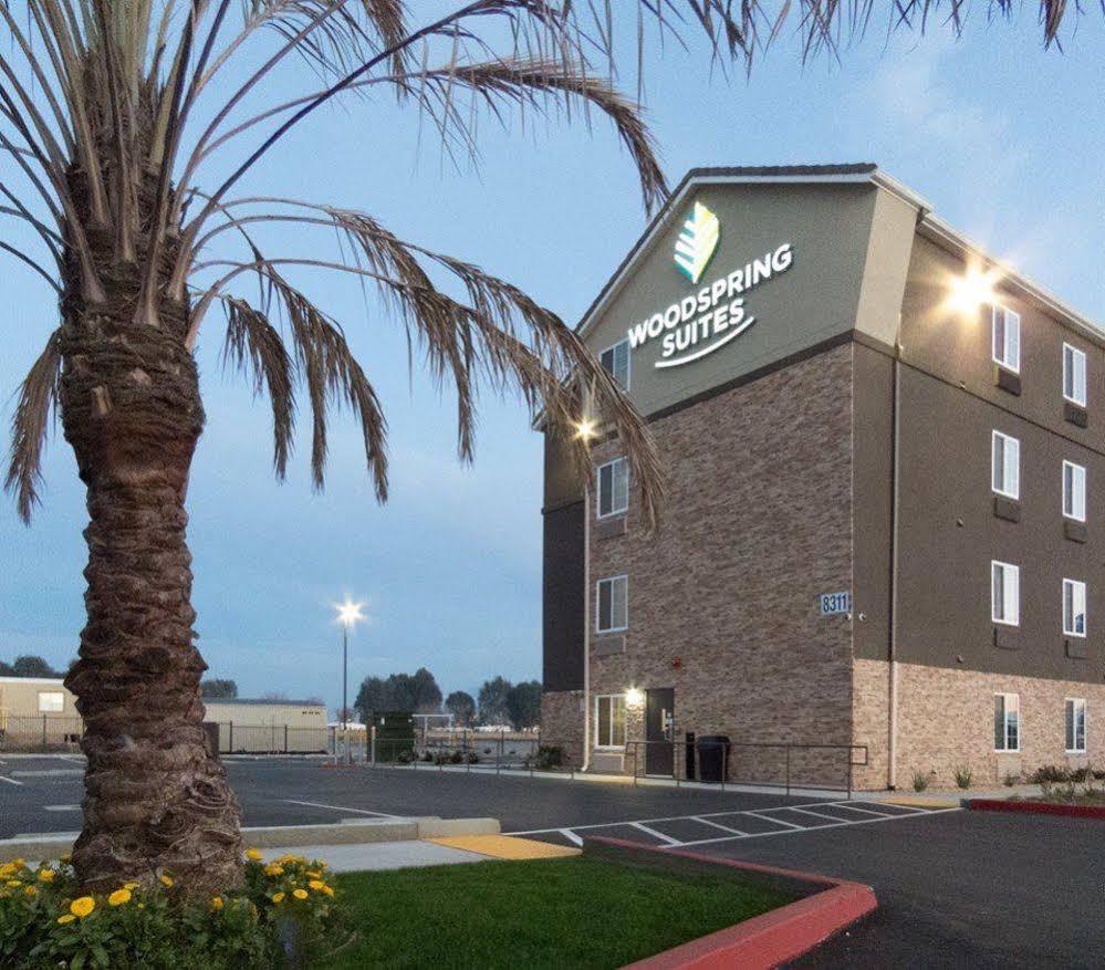 Woodspring Suites Bakersfield East Εξωτερικό φωτογραφία