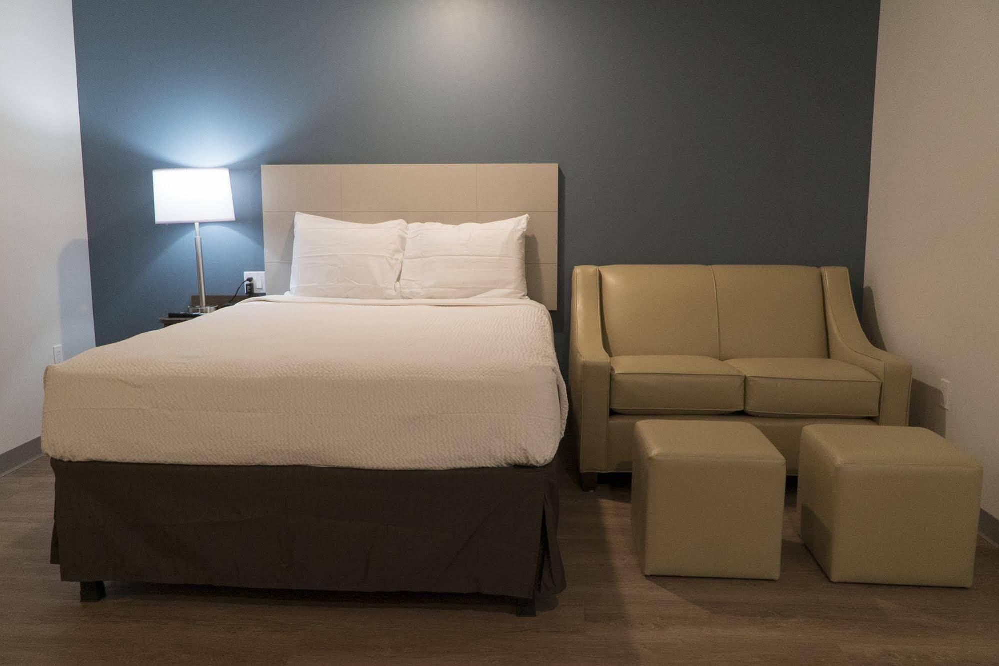 Woodspring Suites Bakersfield East Εξωτερικό φωτογραφία