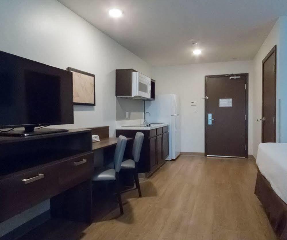 Woodspring Suites Bakersfield East Εξωτερικό φωτογραφία