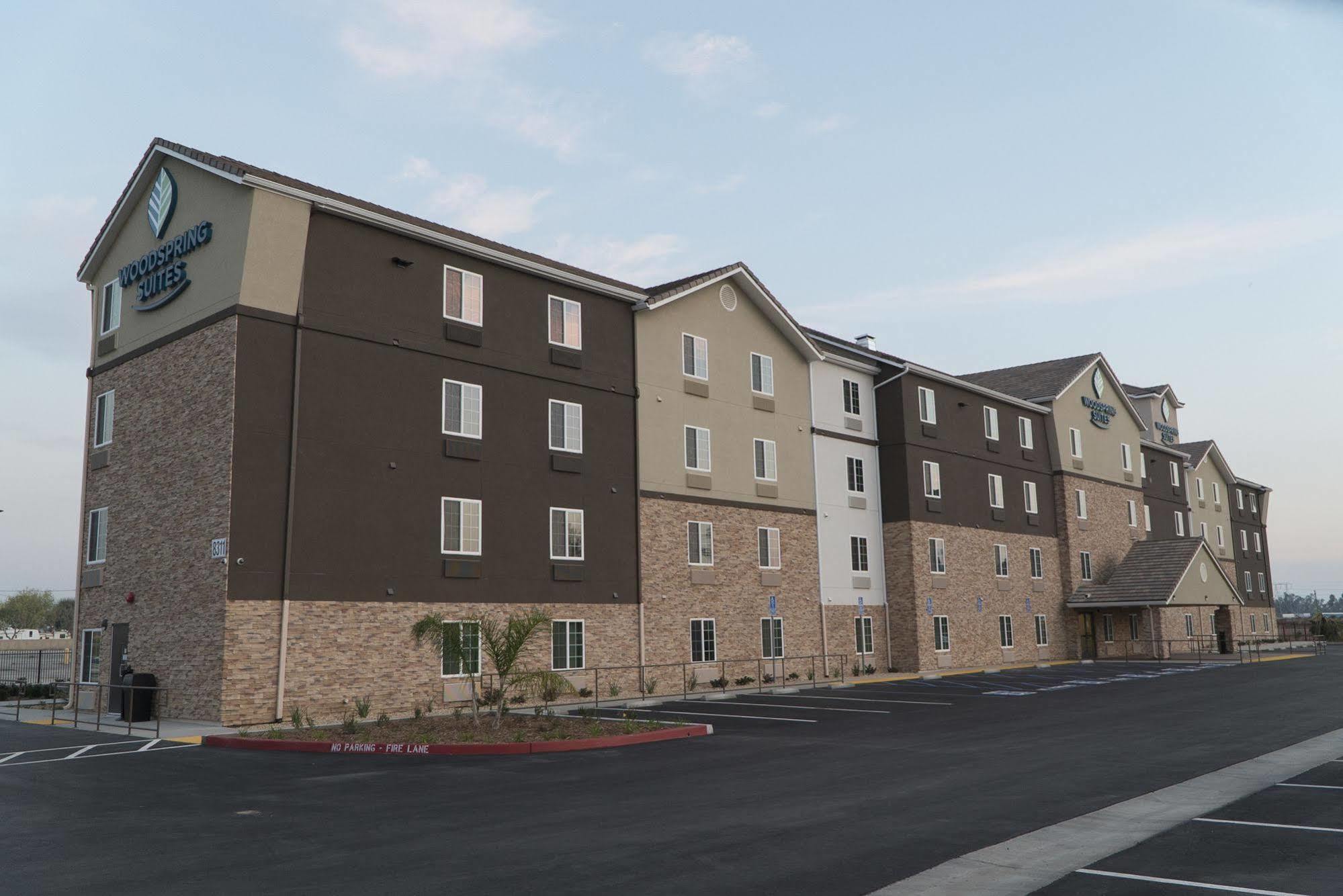 Woodspring Suites Bakersfield East Εξωτερικό φωτογραφία